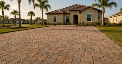 Why Wellen Park pavers are showing wear already - what new construction sand and sealer choices mean for your first restoration